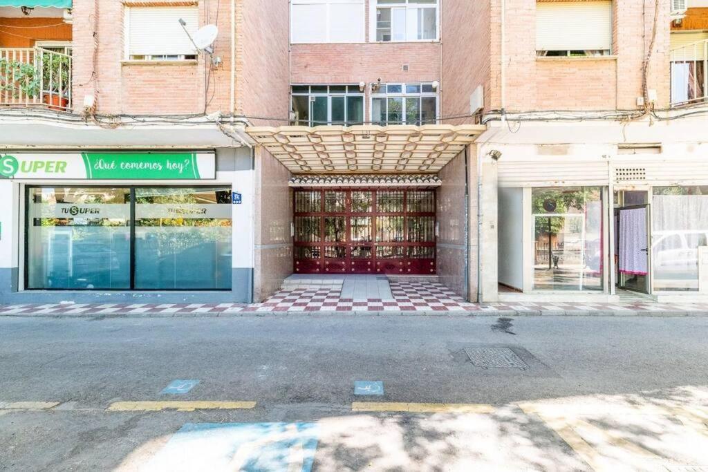 Modern Apartment Close To The City Center And Alhambra Granada Exteriér fotografie