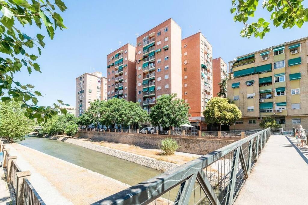 Modern Apartment Close To The City Center And Alhambra Granada Exteriér fotografie